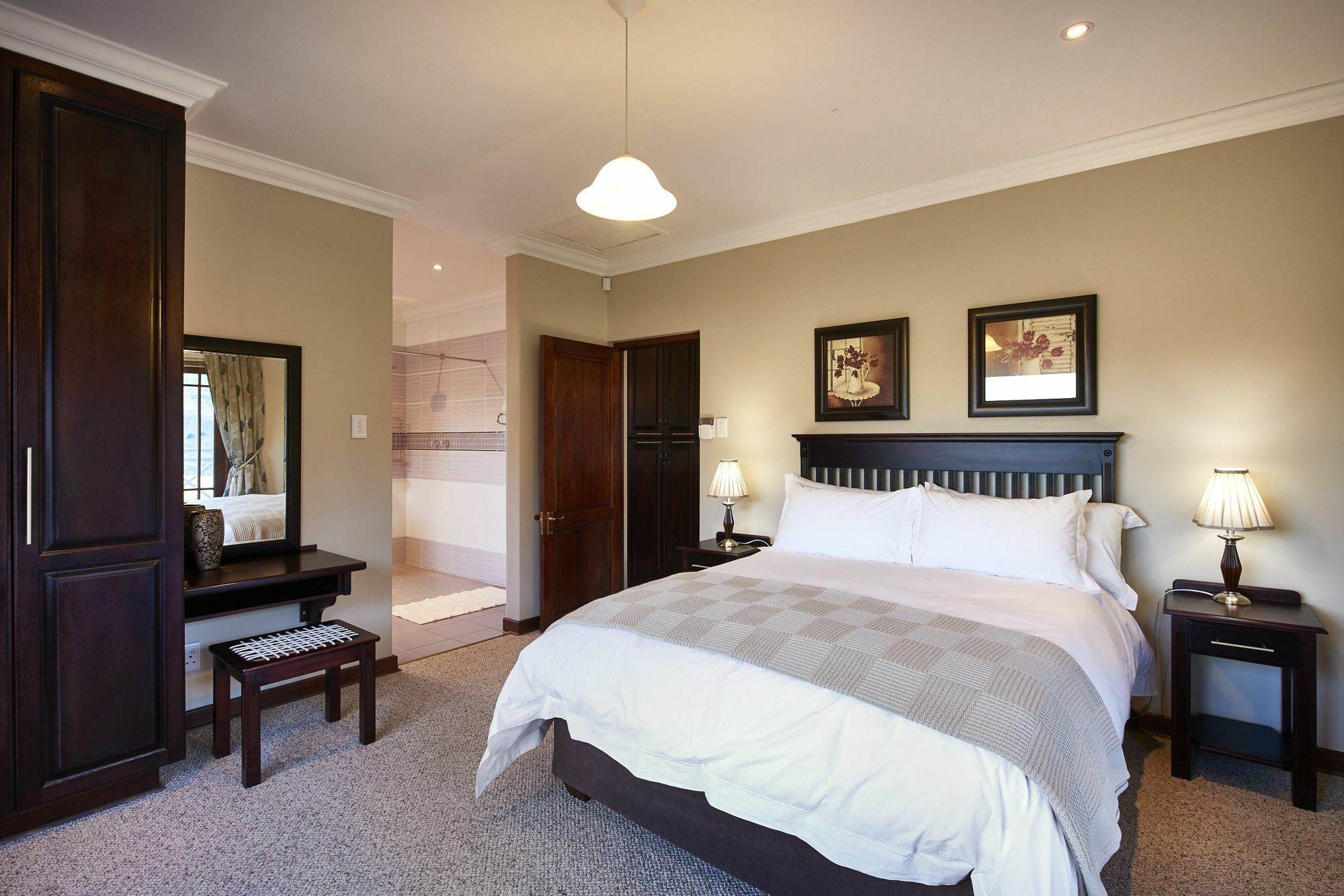Apartamento Dynasty Red Mountain Ranch Clarens Exterior foto